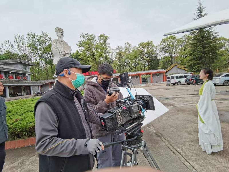 市南区广告片拍摄公司：从策划到投放，一站式服务，让品牌传播更高效！